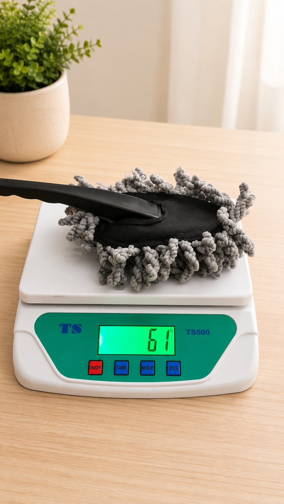 multipurpose microfiber duster brush for electronics and keyboard