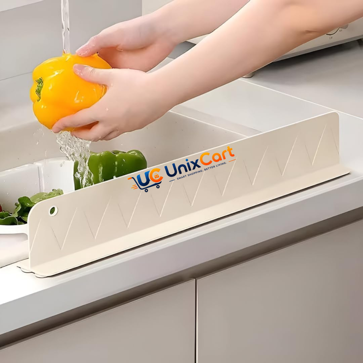 Silicone sink splash guard 48cm with suction cups
