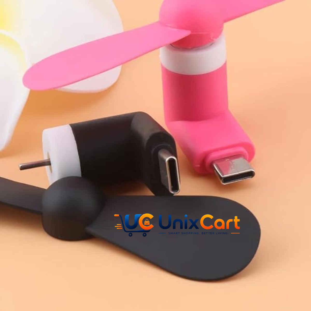 Small USB-C fan for compatible smartphone