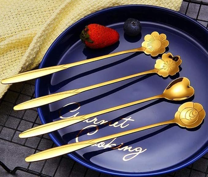 Close-up of gold plating and mirror polish finish