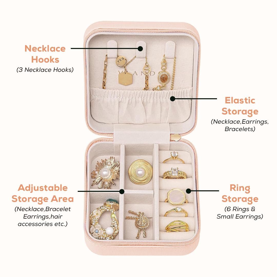 Mini jewellery box travel case closed with zipper