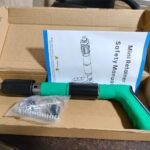 Manual steel nail gun for wall fastening